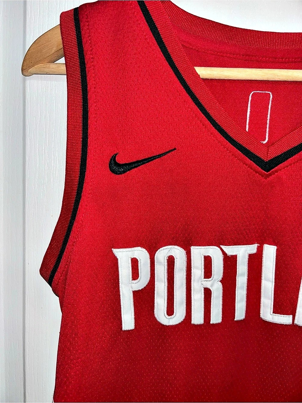 Damian Lillard Portland Trail Blazers Nike Youth Small S 8 Jersey Biofreeze Red - Picture 4 of 7